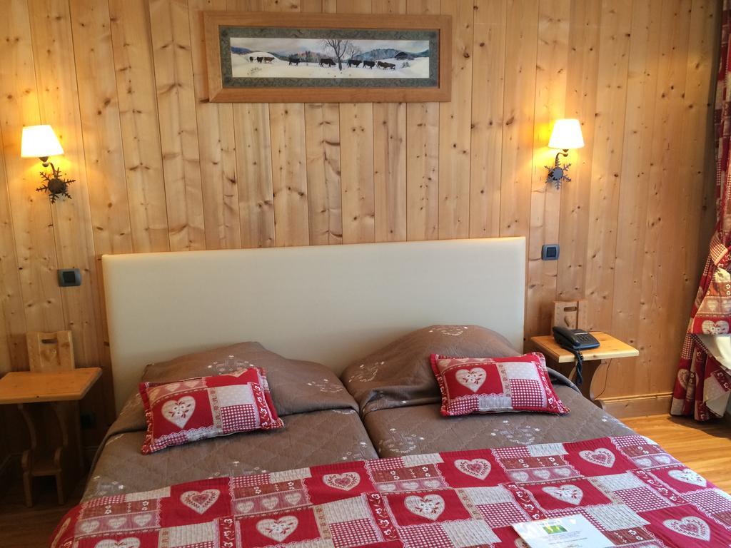 Le Calgary Hotel Les Saisies Quarto foto
