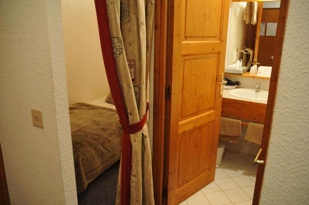 Le Calgary Hotel Les Saisies Quarto foto