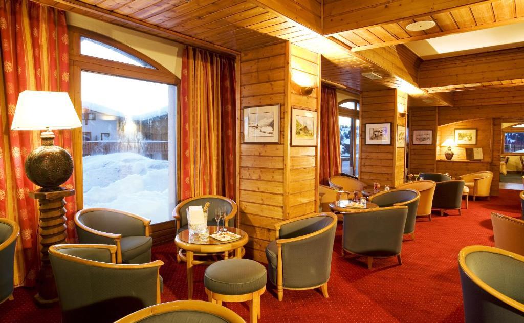 Le Calgary Hotel Les Saisies Exterior foto
