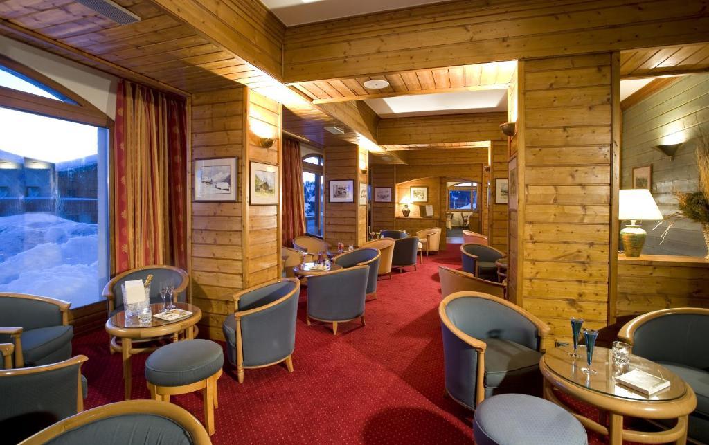 Le Calgary Hotel Les Saisies Exterior foto