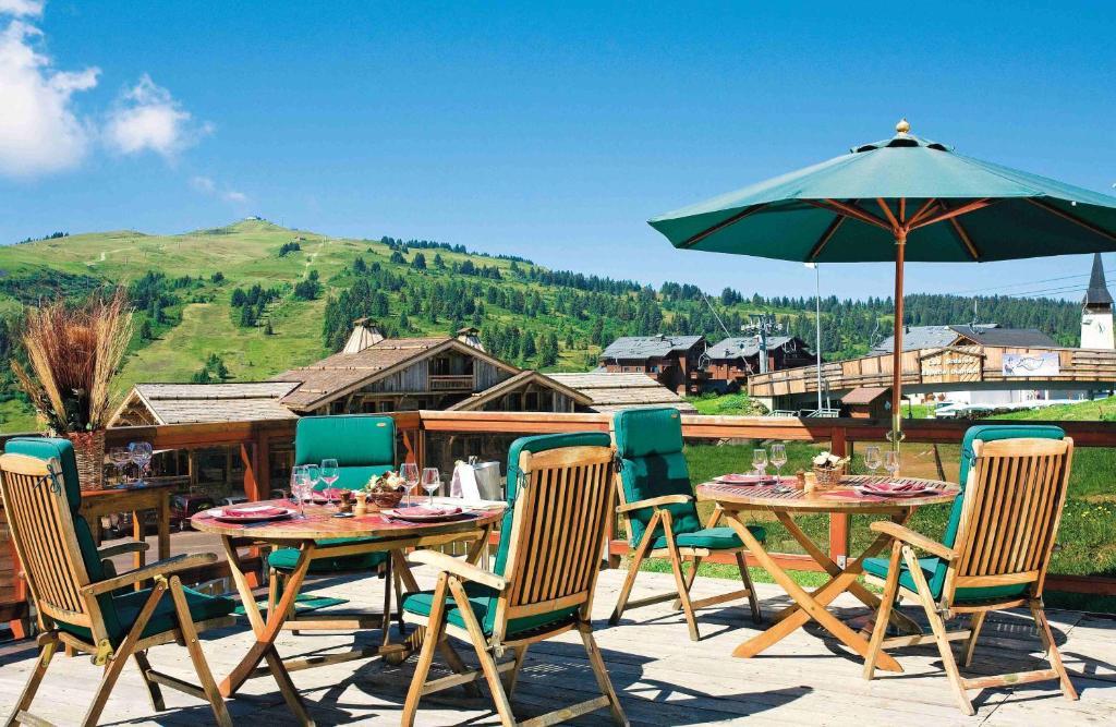 Le Calgary Hotel Les Saisies Exterior foto
