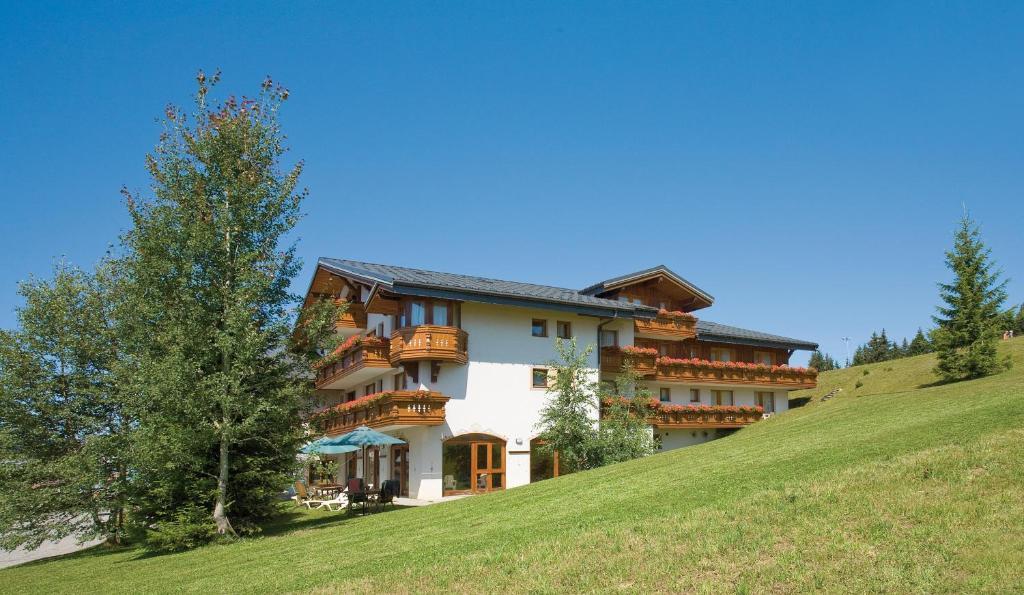 Le Calgary Hotel Les Saisies Exterior foto
